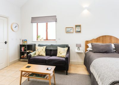 Ships Mews studio 7 400x284 - Gallery